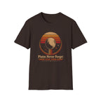 Pluto: Never Forget Retro T-Shirt